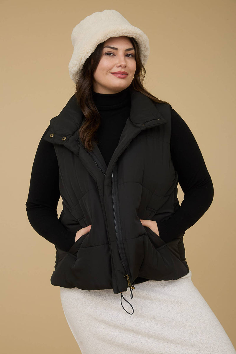 Curvy Solid Zip Up Puffer Vest | Black