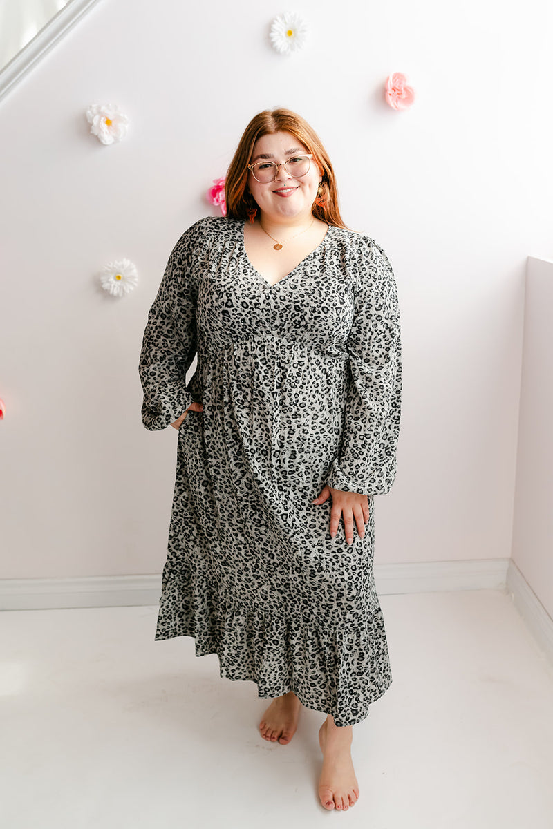 The Curvy Elegant Cheetah Dress | Grey