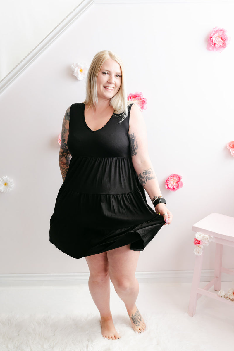 Tiered Short Dress | Black