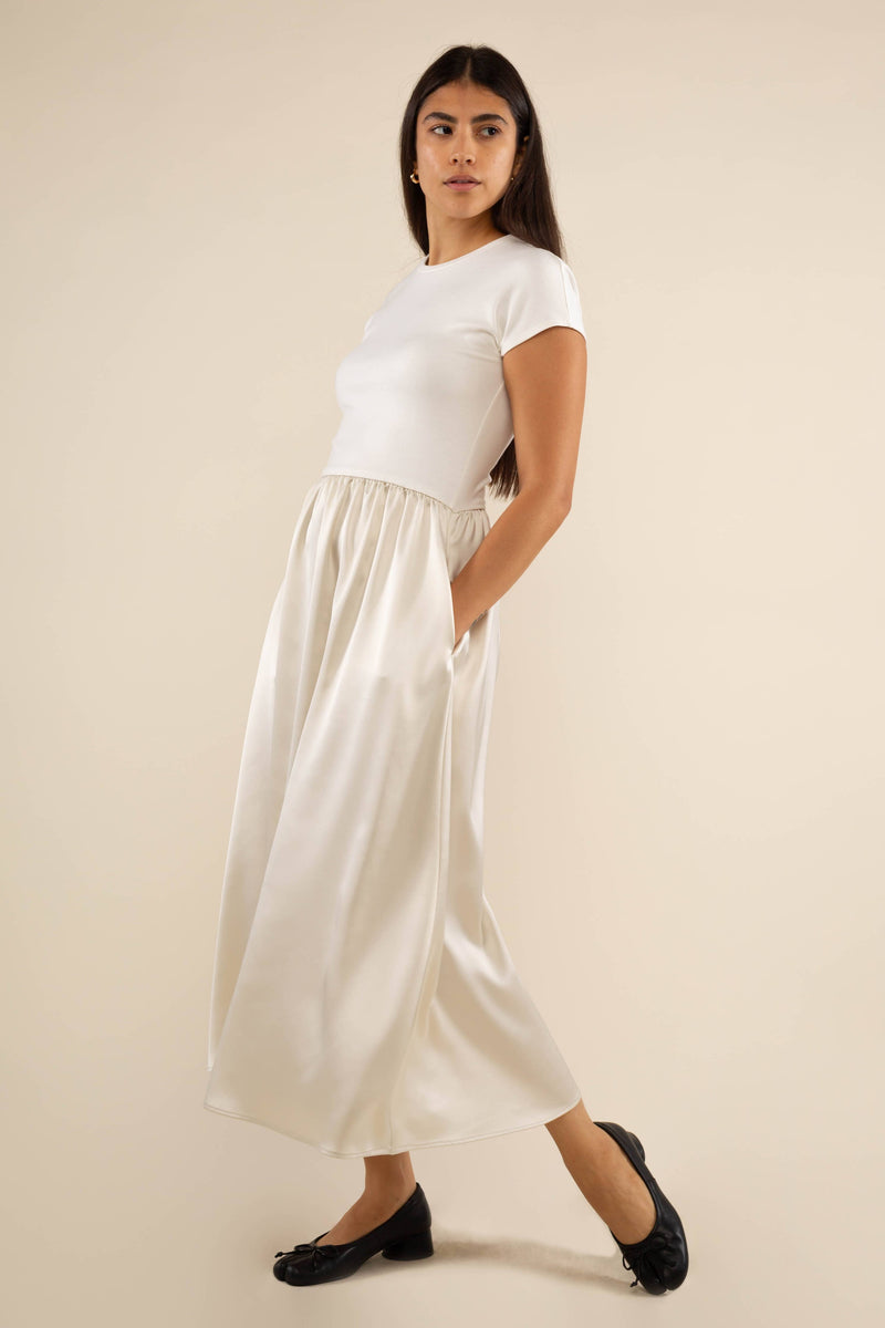 Fanny Contrast Midi Dress | Black