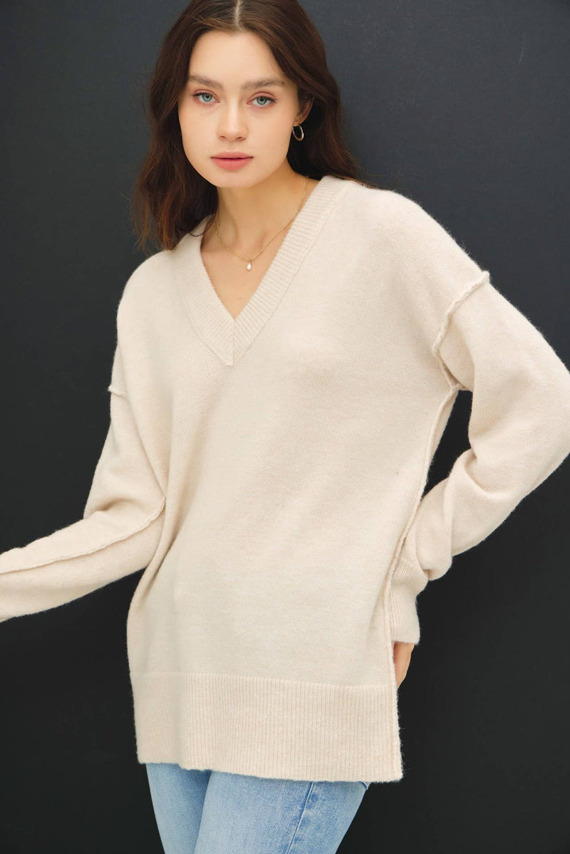 Oversized V-Neck Sweater With Raw Seam | Natural