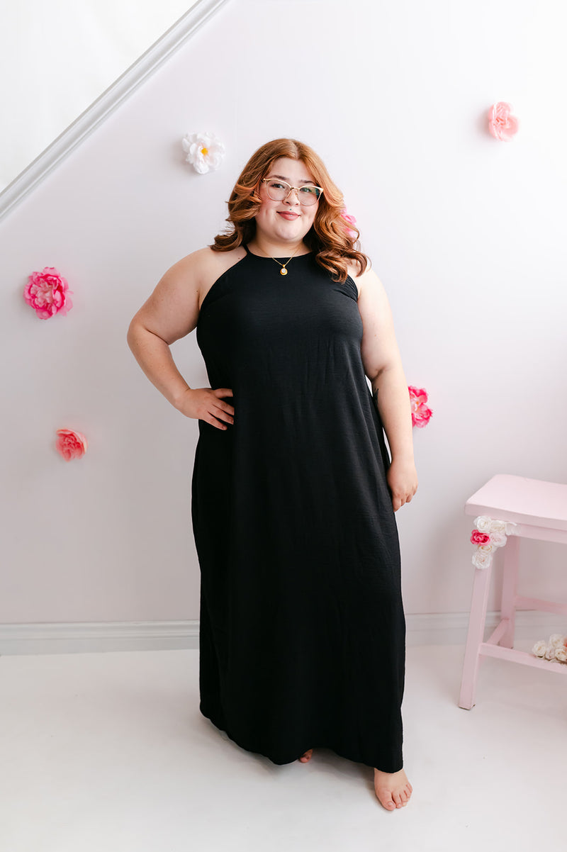 Curvy Solid Maxi Dress | Black