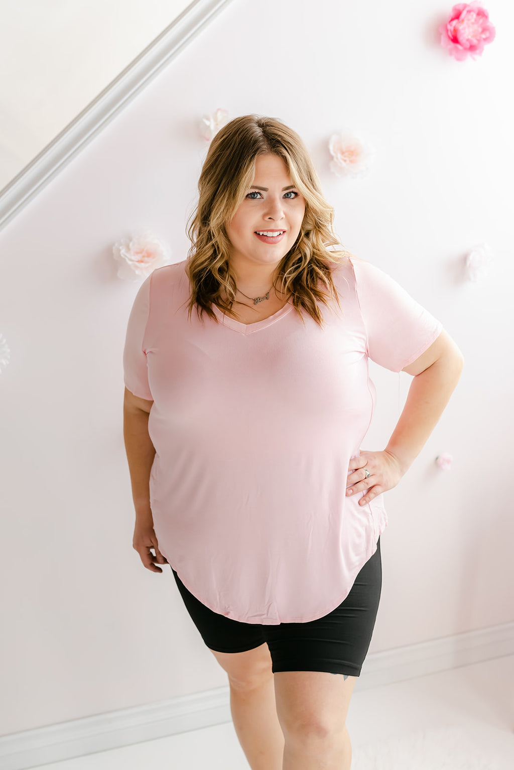 Curvy Steph Tee | Dusty Pink - MNR Beauty Boutique