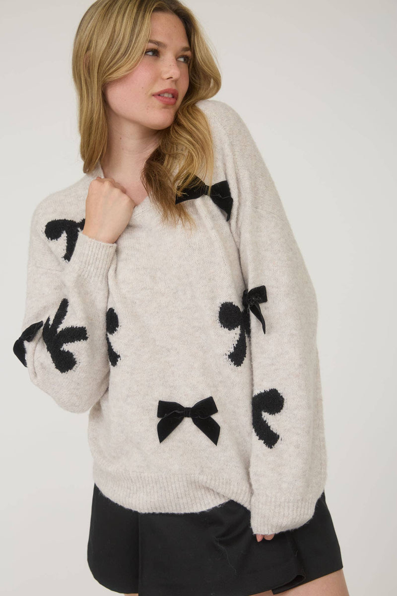 Bow Pattern Long Sleeve Knit Sweater