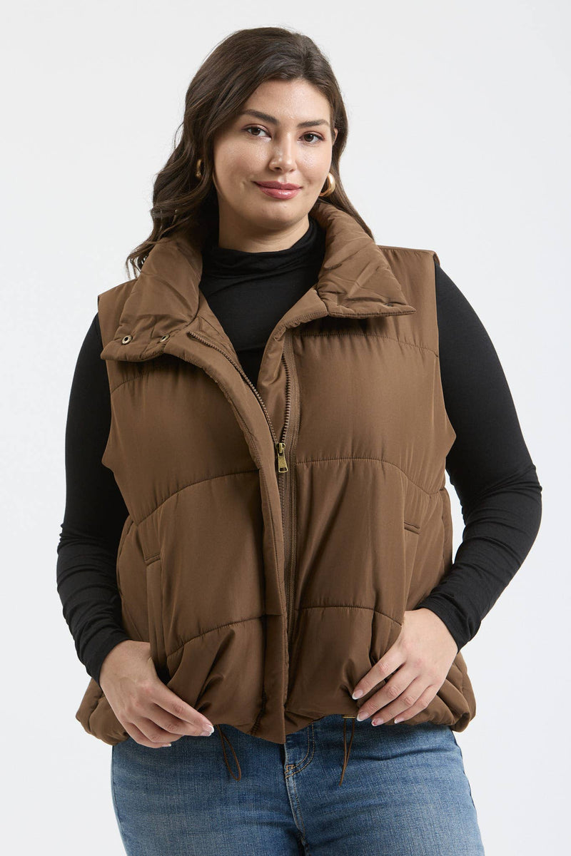 Curvy Solid Zip Up Puffer Vest | Black