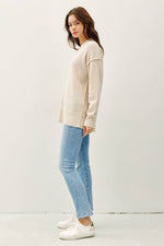 Oversized V-Neck Sweater With Raw Seam | Natural