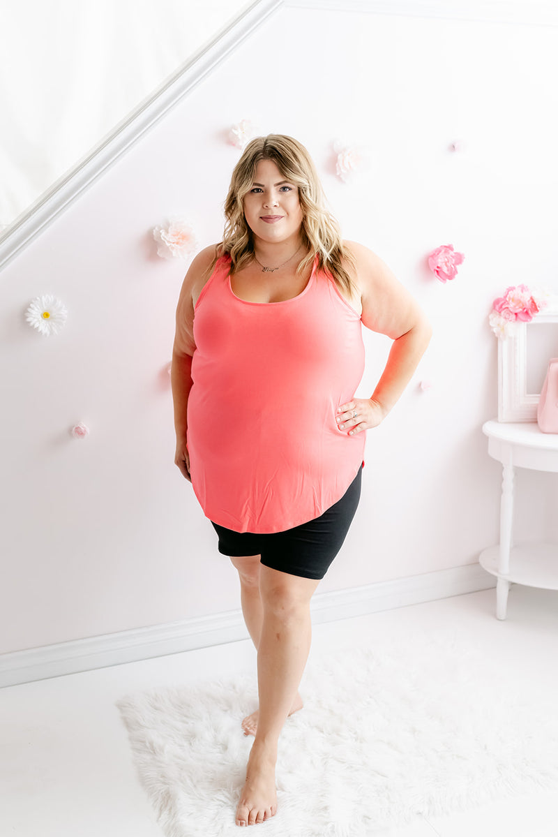 Curvy Classic Relaxed Fit Tank | Neon Coral