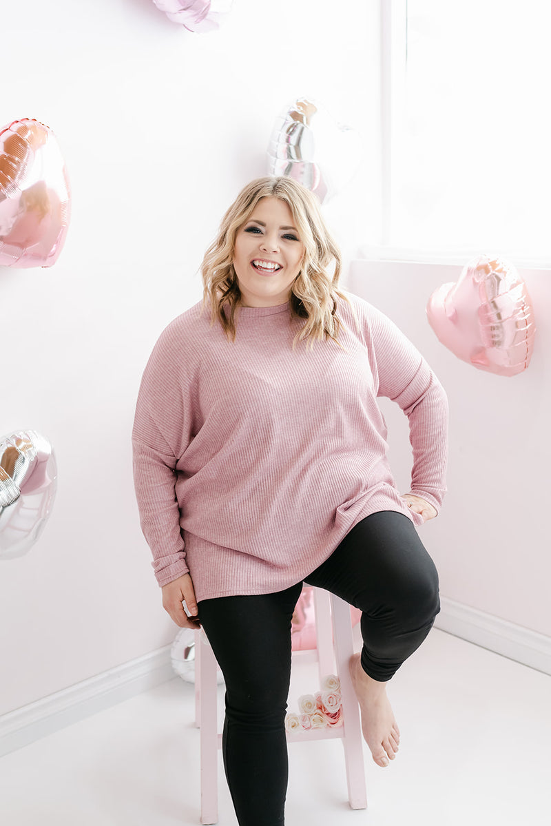 Curvy Ribbed Round Neck Sweater | Lt Rose