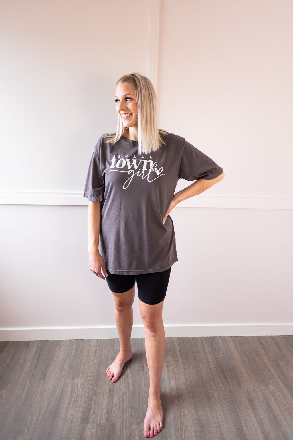 Small Town Girl Graphic Oversized Tee - MNR Beauty Boutique