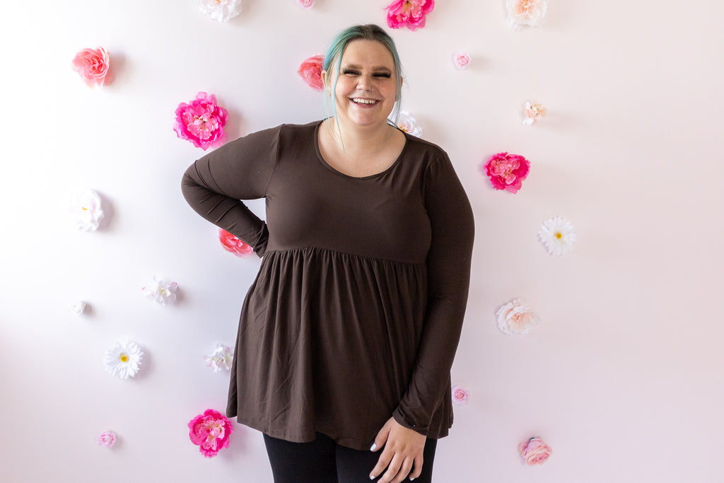 Curvy Flow With Me Long Sleeve | Americano - MNR Beauty Boutique
